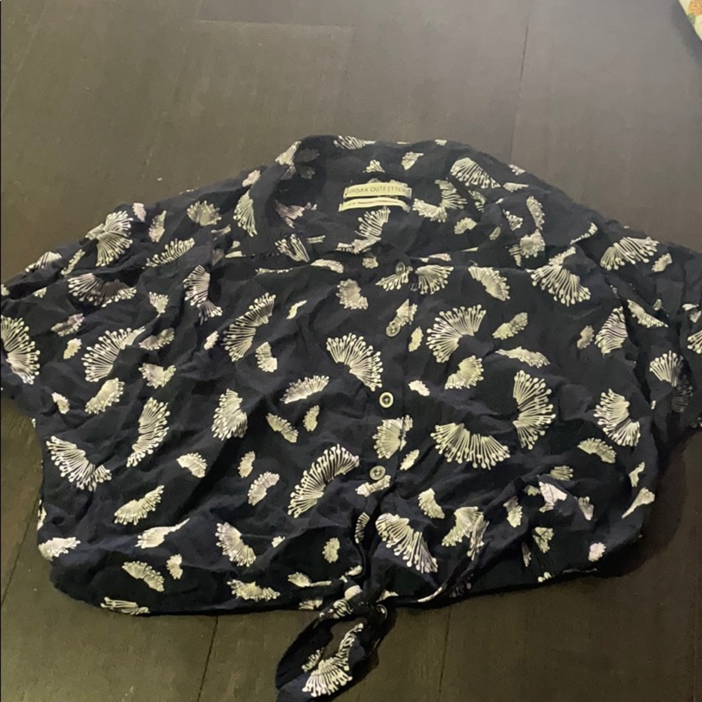 Urban short sleeve top